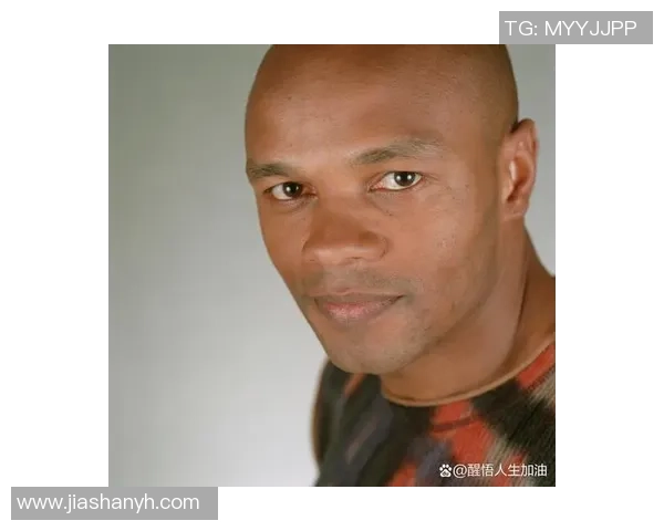 乔丹传奇:从篮球场到商业帝国的辉煌之路与影响力探讨 乔丹传奇:从篮球场到商业帝国的辉煌之路与影响力探讨