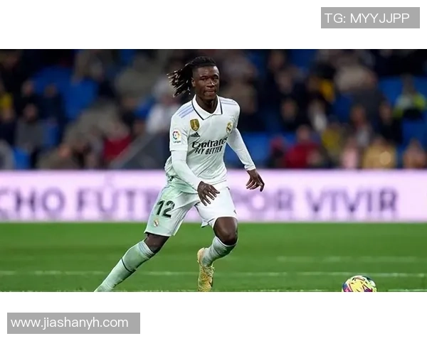 卡马文加的崛起与未来展望:年轻天才如何改变足球格局 卡马文加的崛起与未来展望:年轻天才如何改变足球格局