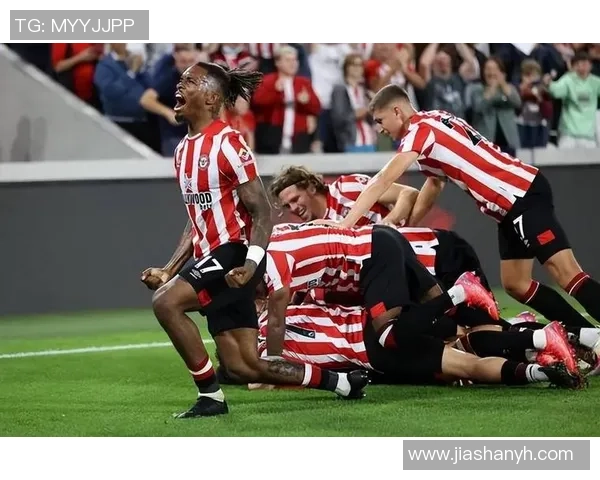 圣保罗对阵克鲁赛罗的精彩对决分析与赛季前景展望 圣保罗对阵克鲁赛罗的精彩对决分析与赛季前景展望