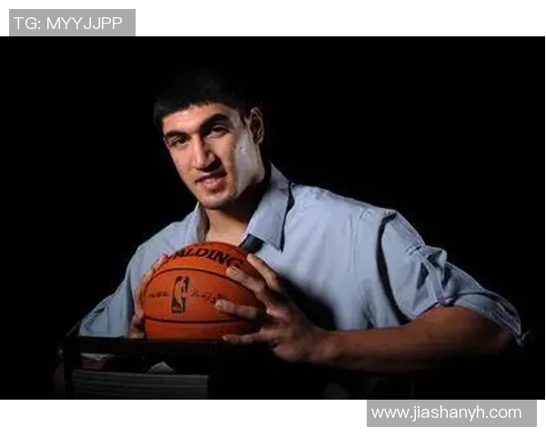 坎特的篮球传奇之路：从天赋少年到NBA巨星的奋斗历程