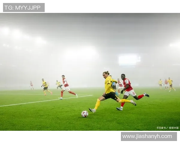 墨美洲与普埃大学的精彩对决揭示足球战术与团队合作的魅力