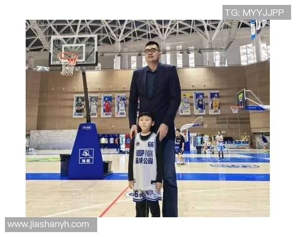 张兆旭：从篮球新星到职业生涯的传奇之路探索与成长的故事